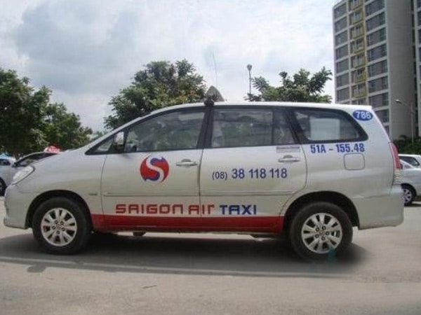 Taxi Saigon Air Hoc mon
