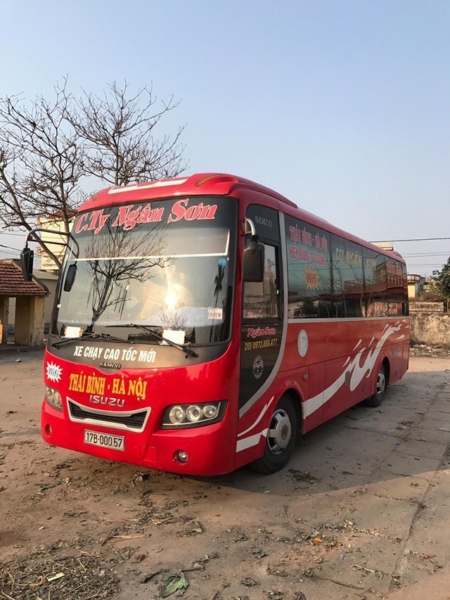 xe khách Ngân Sơn tuyến Hà Nội Thái Bình