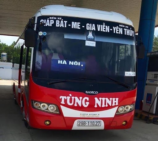 Nhà xe Tùng Ninh