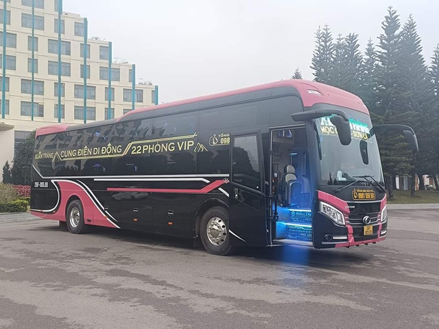 Xe limousine cabin 22 phòng của nhà xe Xuân Tráng Mộc Châu