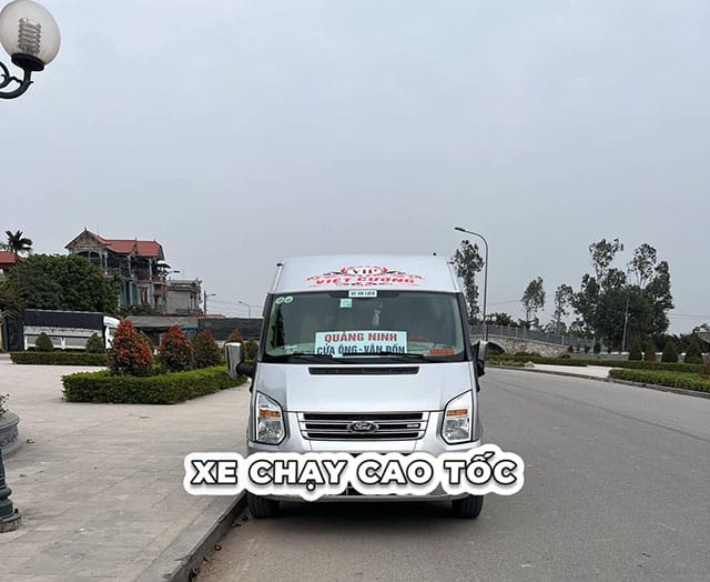 Xe khách Việt Cường Phủ Lý đi Cẩm Phả chạy cao tốc