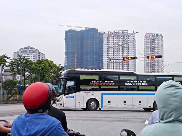 Nhà xe Hào Hương xuất bến Giáp Bát đi Triệu Sơn lúc 08:15p sáng