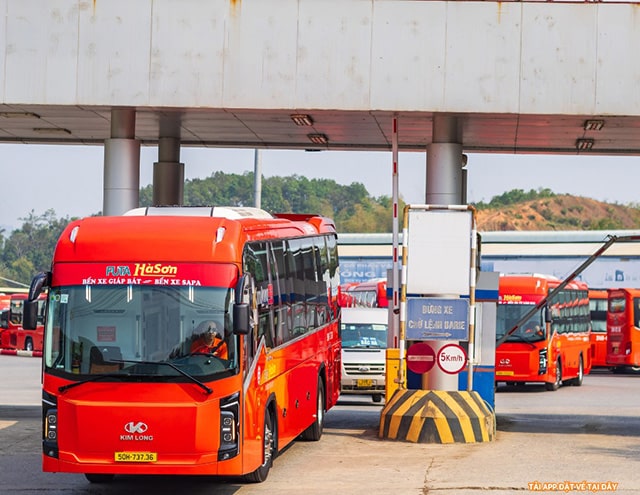 Xe Futa Hà Sơn Giáp Bát đi Cửa Lò, Vinh Nghệ An