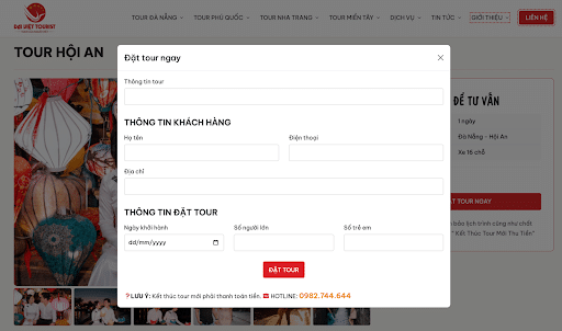 Du khách truy cập trực tiếp website để đăng ký tour trực tuyến đơn giản không cần đặt cọc