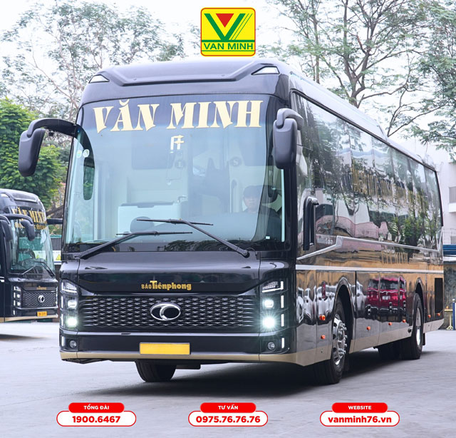 Xe limousine cao cấp của nhà xe Văn Minh có trang bị WC trên xe