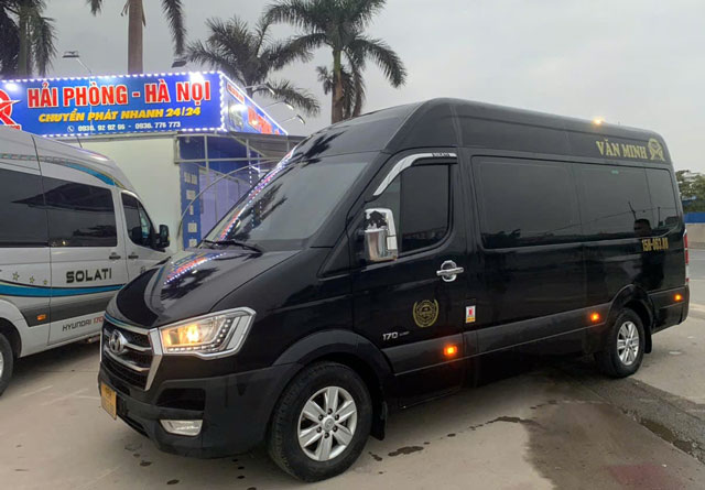 Xe limousine Văn Minh đi từ 3 giờ sáng