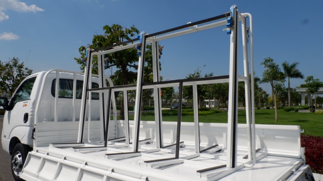 Xe nhở cửa nhôm kính chuyên dụng